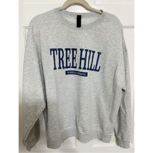 One Tree Hill - Gildan Heavy Blend Gray Sweatshirt